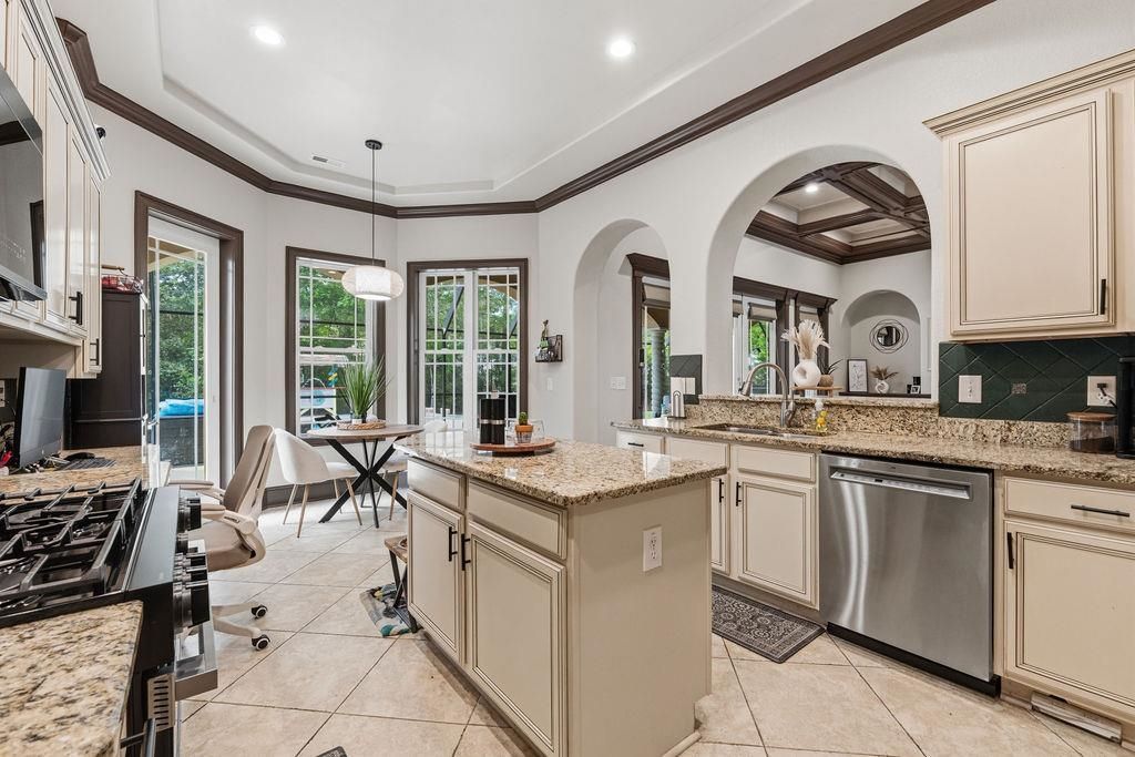 2060 Timmerman Rd.  Photo 5