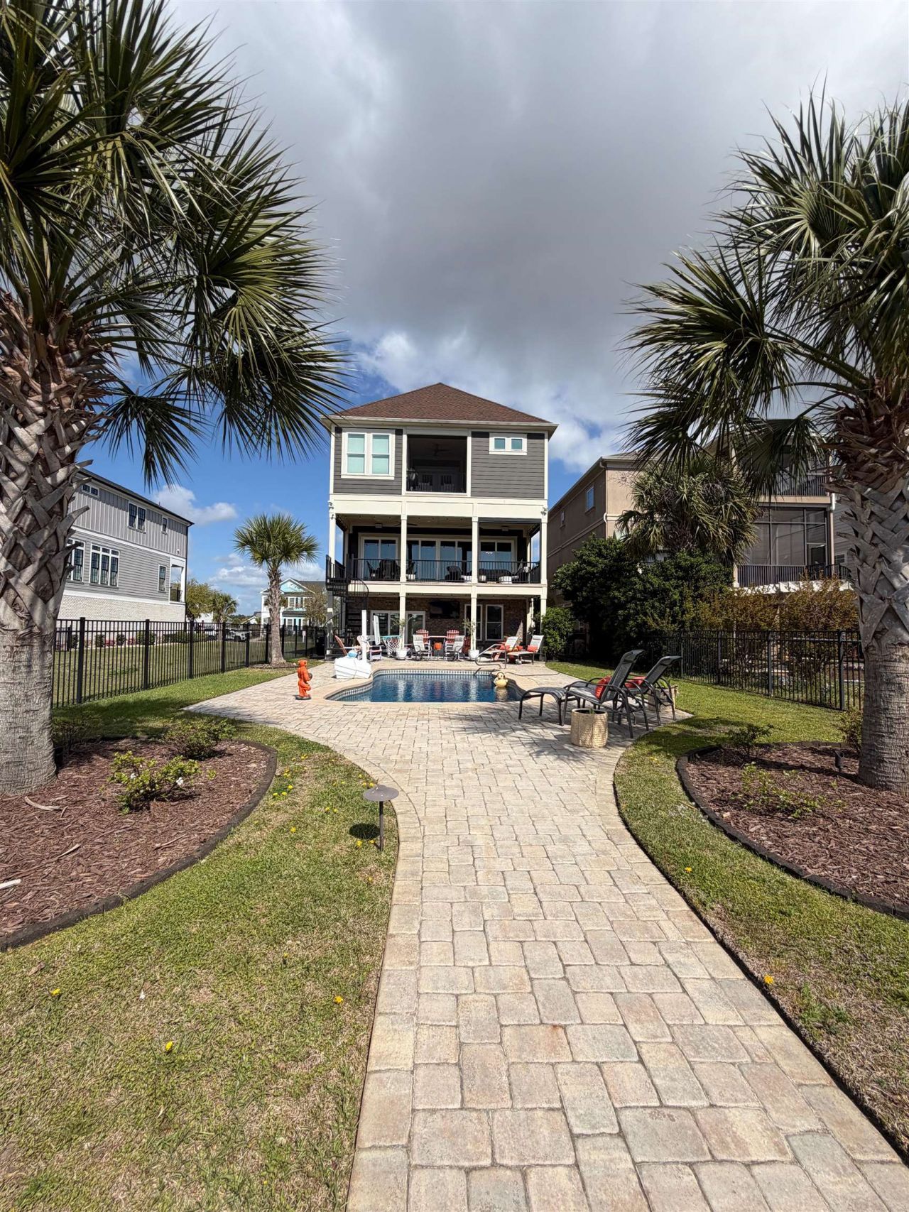 332 West Palms Dr.  Photo 25