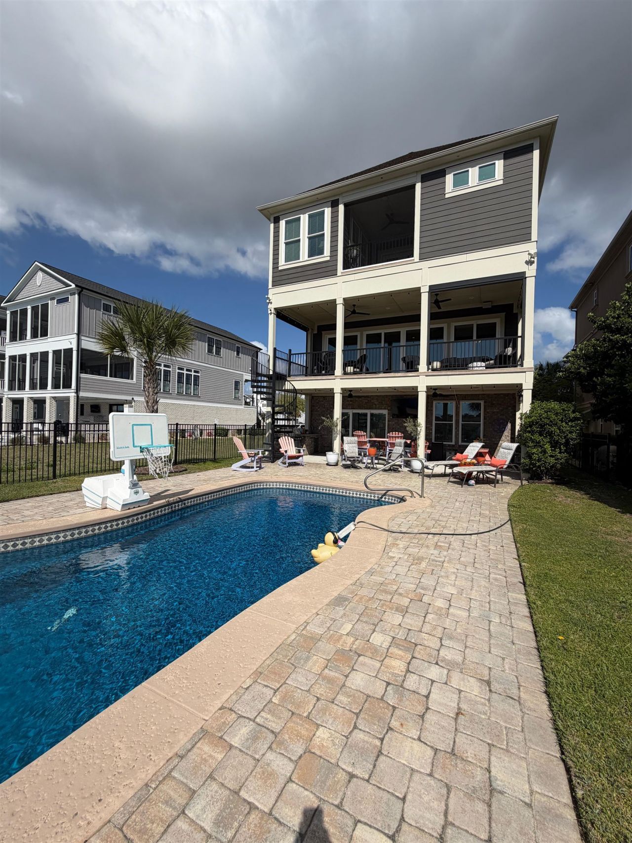 332 West Palms Dr.  Photo 26