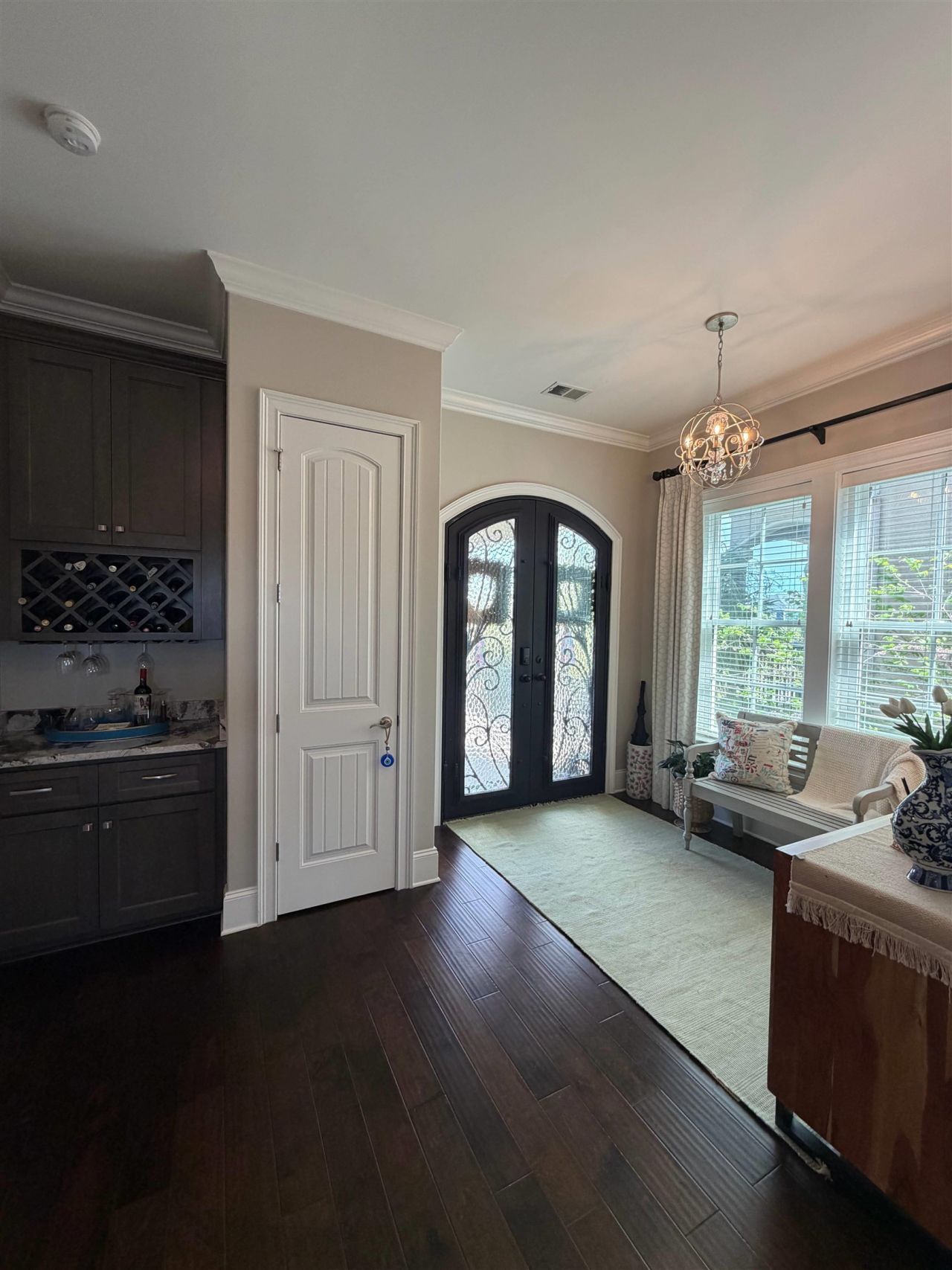 332 West Palms Dr.  Photo 5