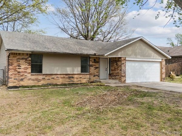 103 Cedar Street, Mannford, OK 74044
