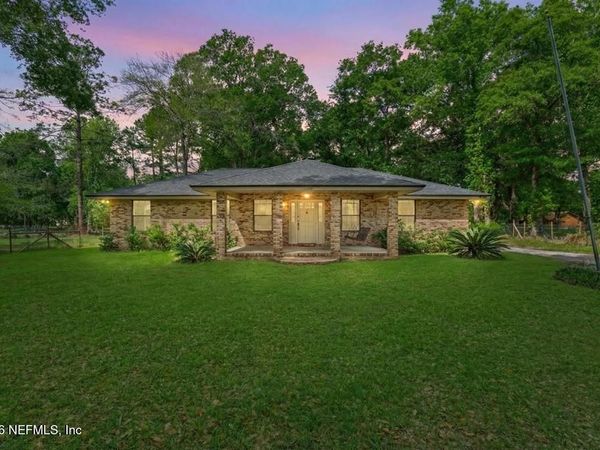 11668 V C JOHNSON Road, Jacksonville, FL 32218