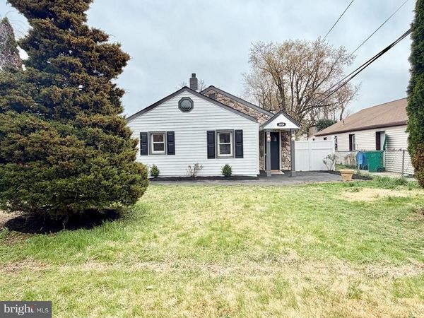 3804 WESTON AVENUE , BRISTOL, PA 19007