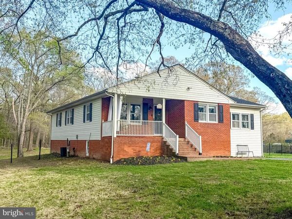 10322 CHARLES STREET , LA PLATA, MD 20646