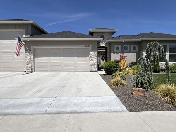 8834 E Snow Drop St, Nampa, ID 83687