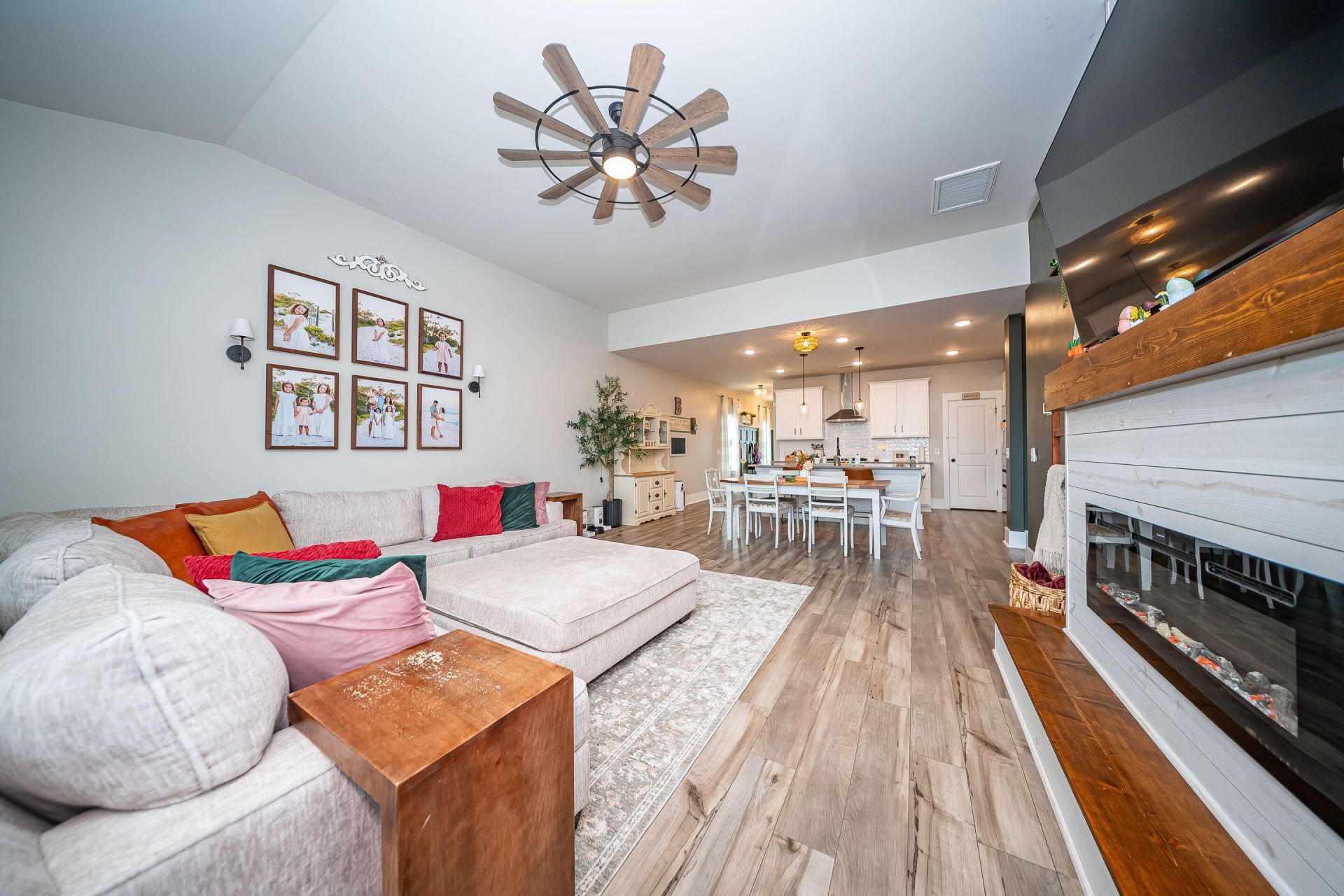 5008 Cedar Brush Court Photo 25