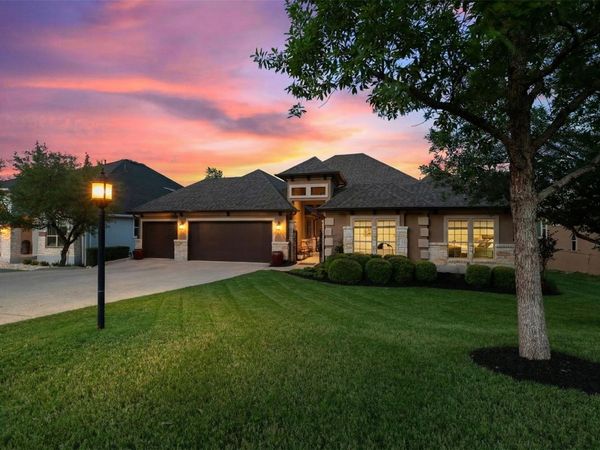 210 Lake Como DR , Lakeway, TX 78734