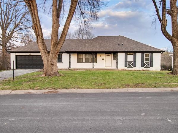 3629 S Forest Avenue, Independence, MO 64052