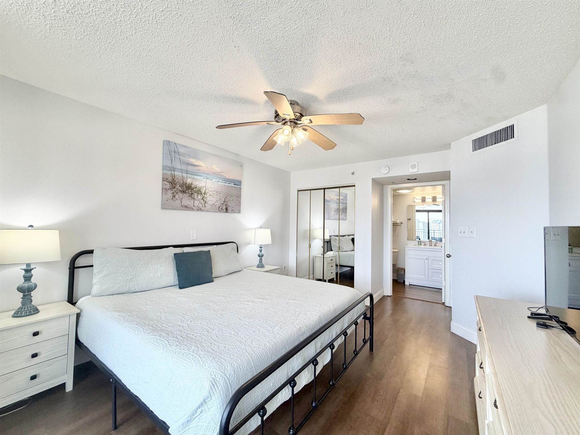 205 74th Ave. N Photo 9