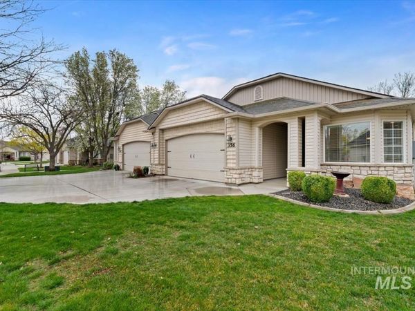 356 S Golden Eagle Lane, Eagle, ID 83616