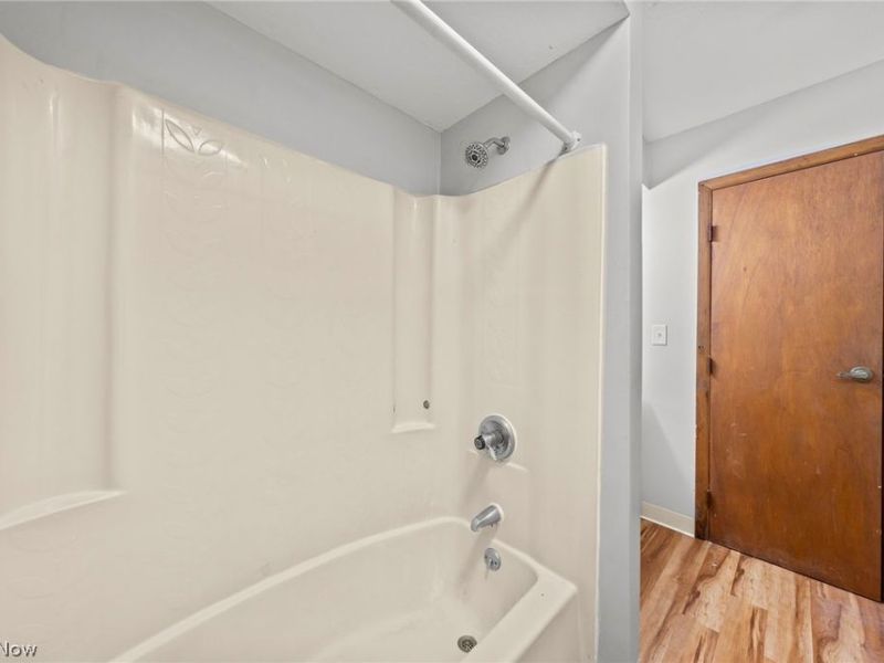 1653 Southbend Drive, Rocky River, OH 44116 Photo 18