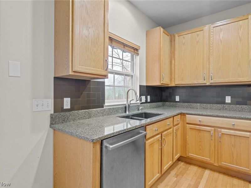 159 Stone Ridge Way, Berea, OH 44017 Photo 14