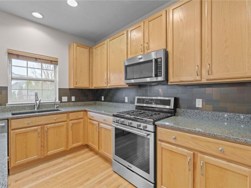 159 Stone Ridge Way, Berea, OH 44017 Photo 17