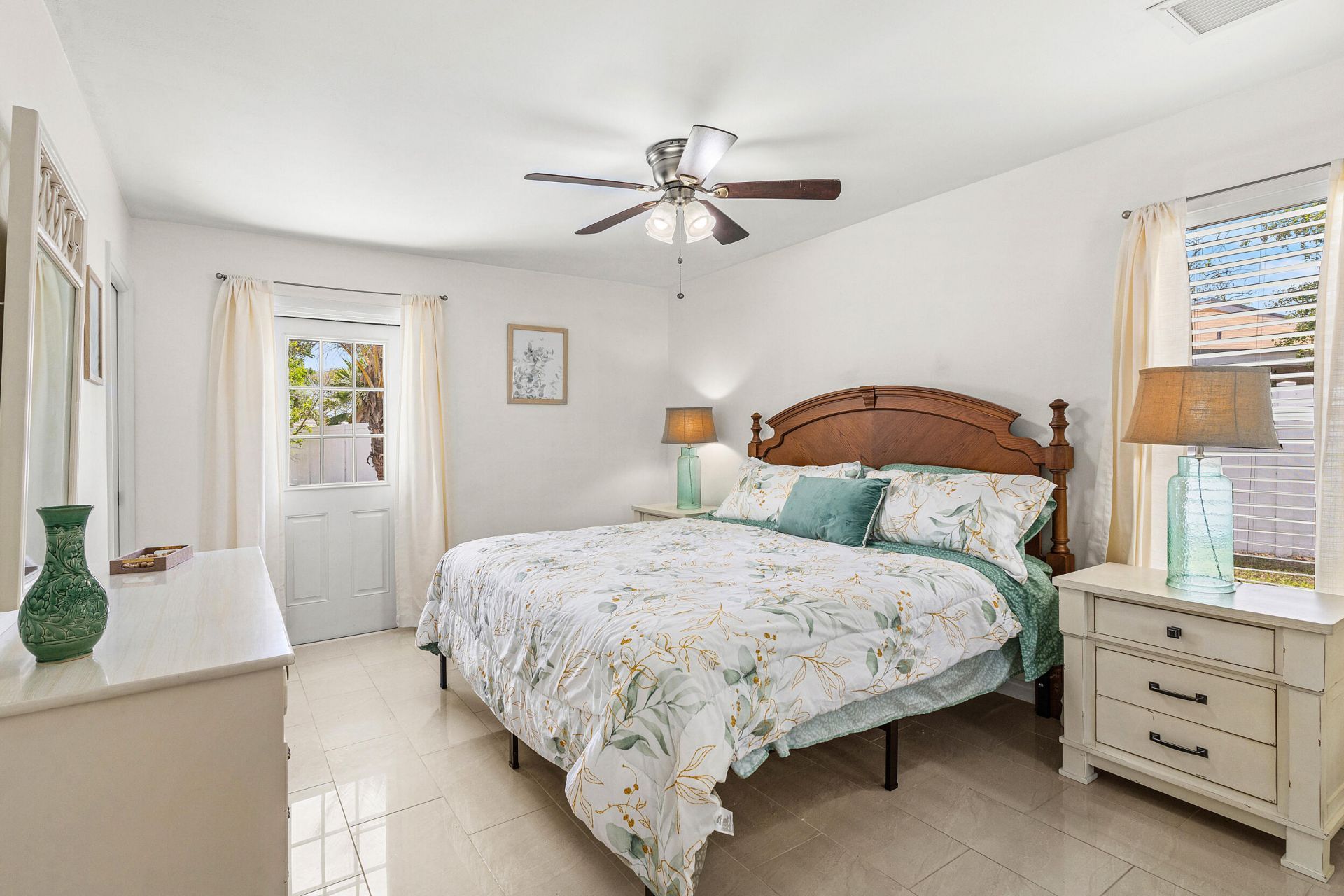 246 Natchez Court, Royal Palm Beach, FL 33411 Photo