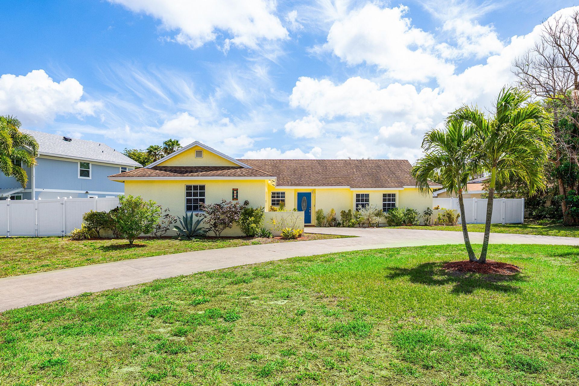 246 Natchez Court, Royal Palm Beach, FL 33411 Photo