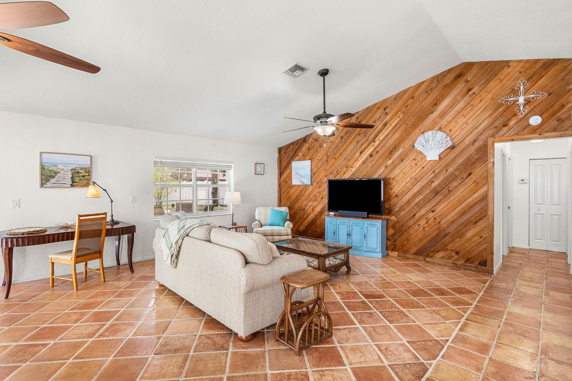 246 Natchez Court, Royal Palm Beach, FL 33411 Photo