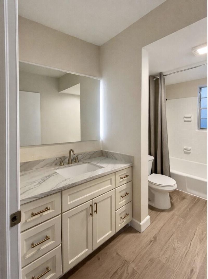 311 E Ocean Avenue, Unit 205, Lantana, FL 33462 Photo