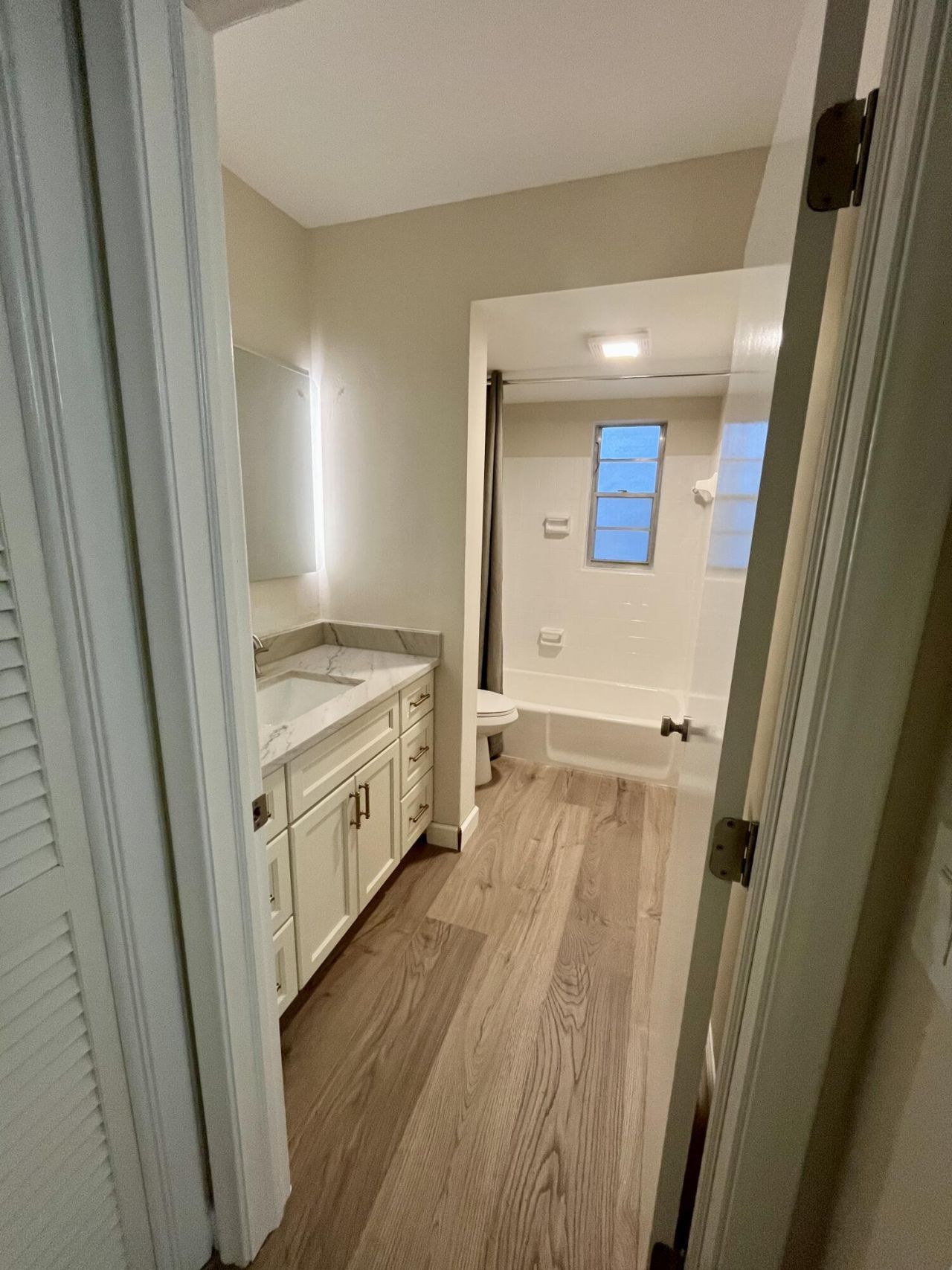 311 E Ocean Avenue, Unit 205, Lantana, FL 33462 Photo