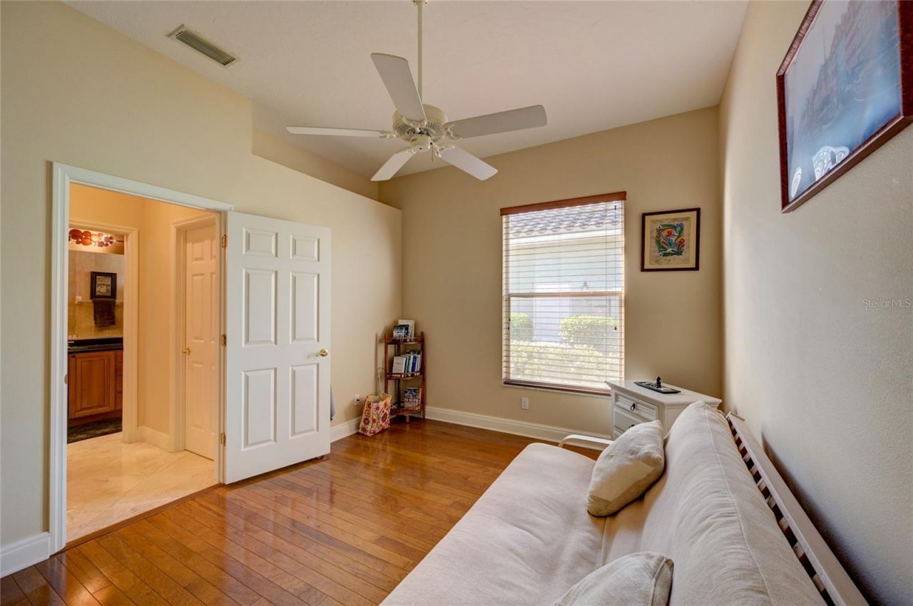 7825 Wilton Crescent Circle , University Park, FL 34201 Photo