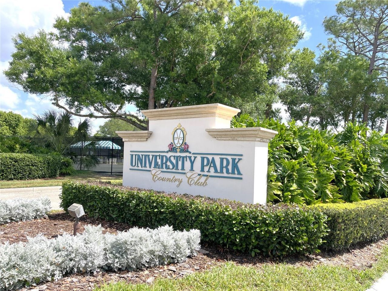 7825 Wilton Crescent Circle , University Park, FL 34201 Photo