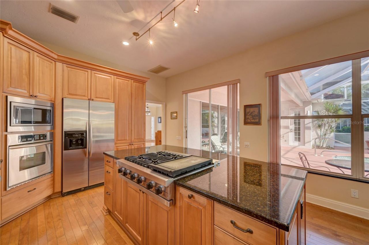 7825 Wilton Crescent Circle , University Park, FL 34201 Photo