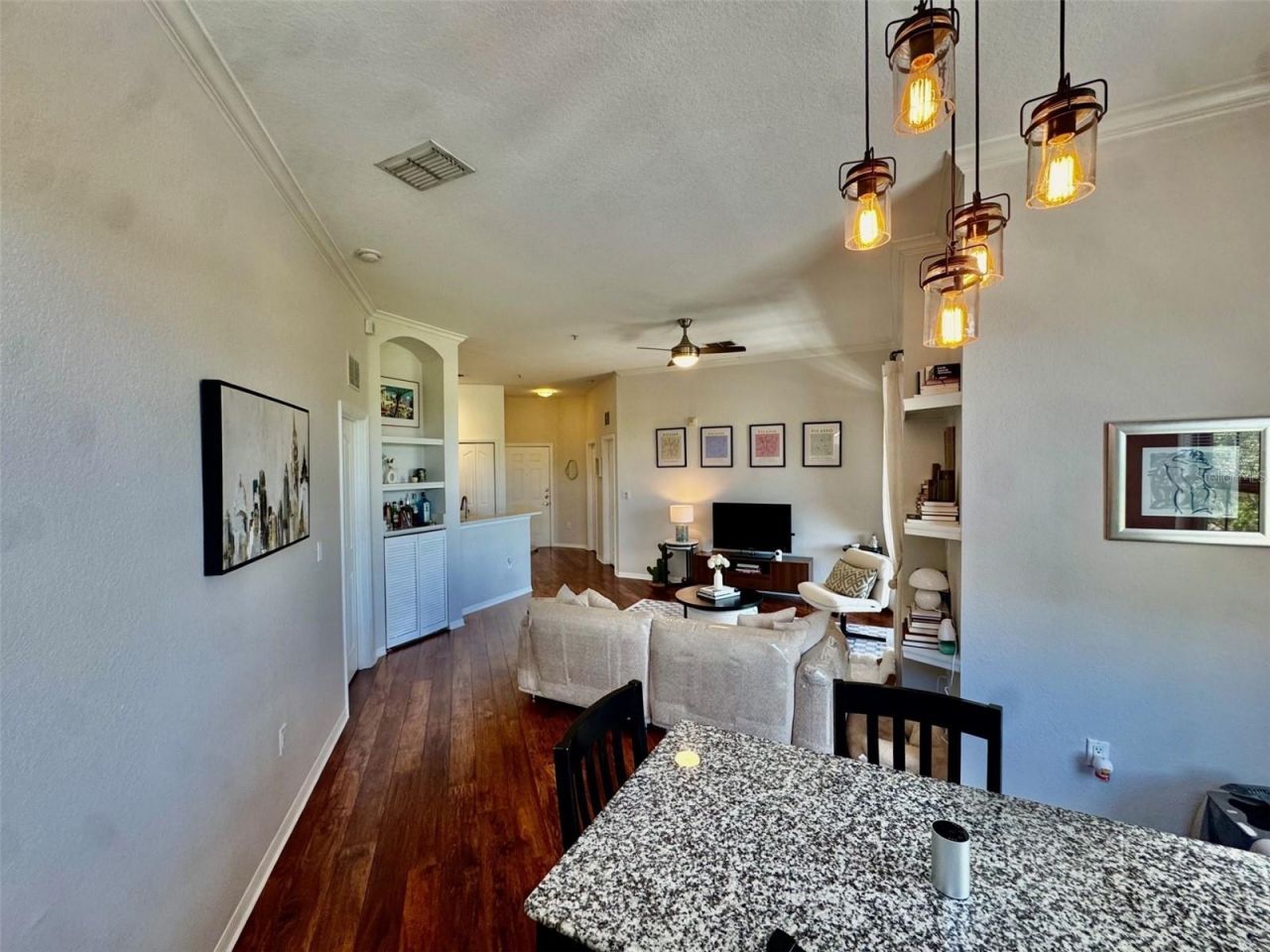 8319 38th Street Circle E, Unit 305, Sarasota, FL 34243 Photo