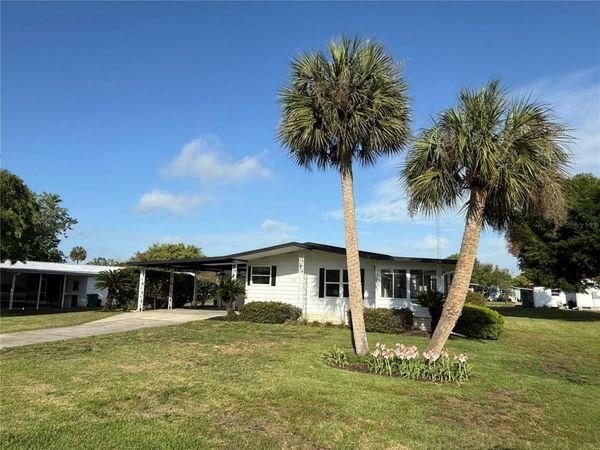 11 N BOBWHITE ROAD , WILDWOOD, FL 34785