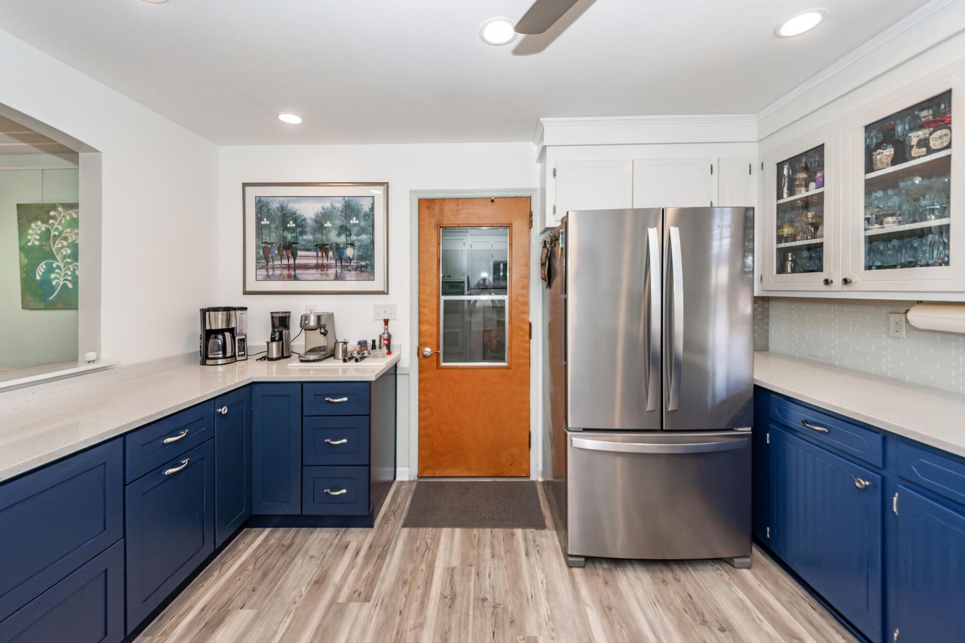 5321 Chantilly Lane Photo 12