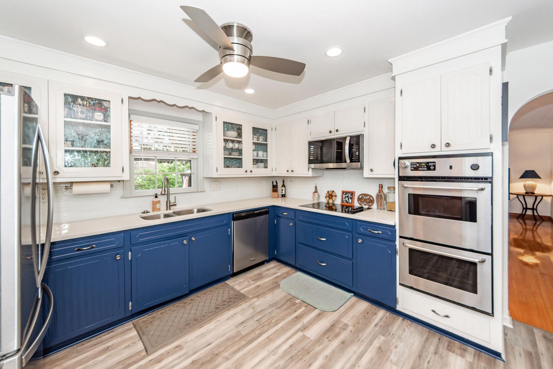 5321 Chantilly Lane Photo 14