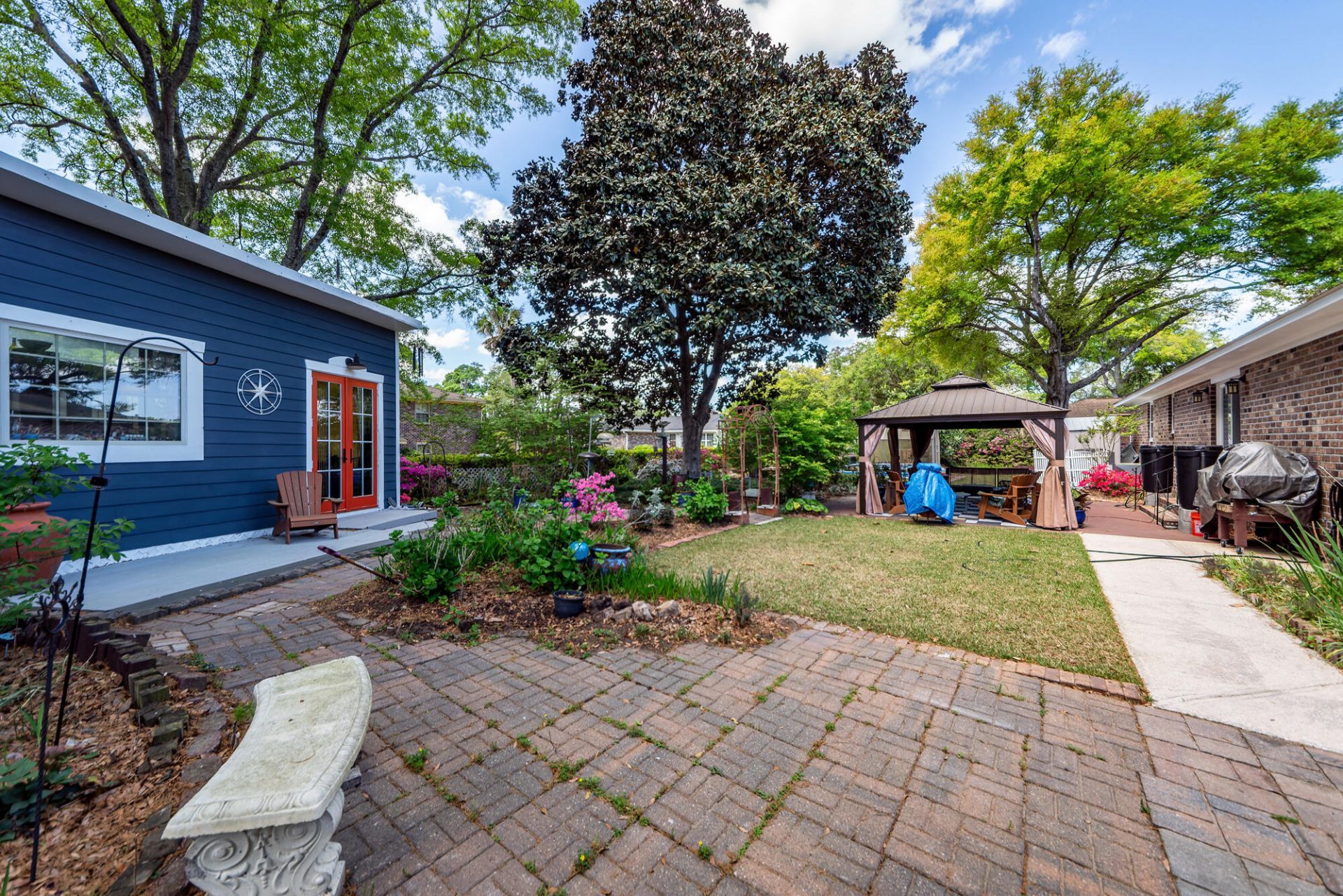 5321 Chantilly Lane Photo 26