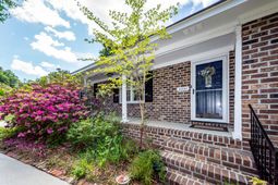 5321 Chantilly Lane photo 4