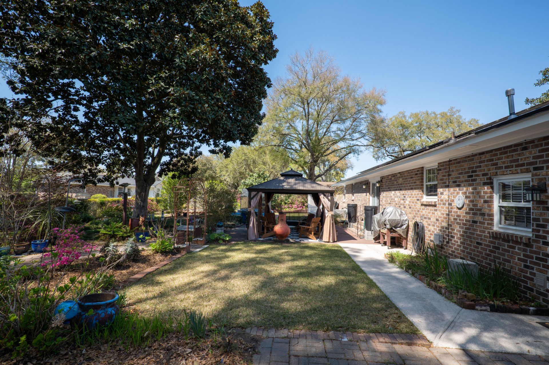 5321 Chantilly Lane Photo 32