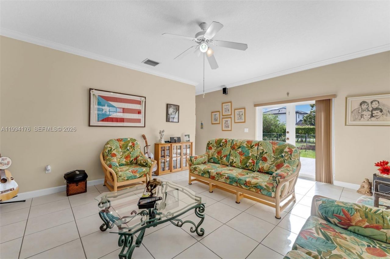 6502 SW 157th Ct , Miami, FL 33193 Photo