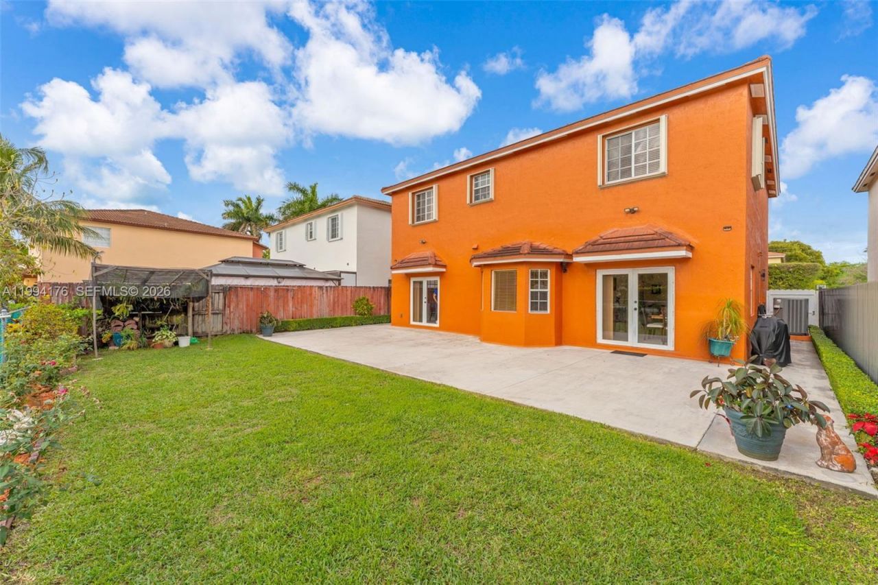6502 SW 157th Ct , Miami, FL 33193 Photo