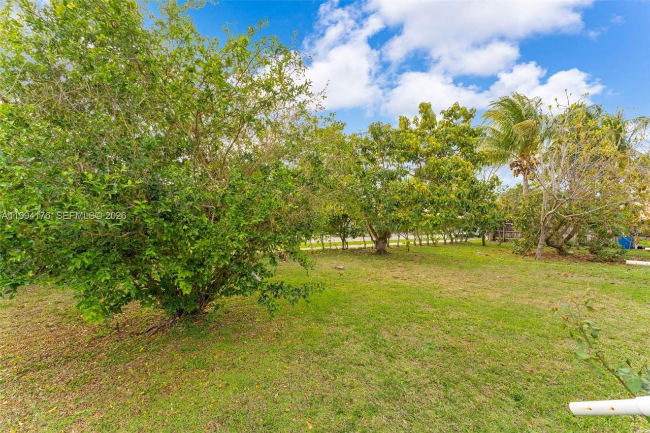 6502 SW 157th Ct , Miami, FL 33193 Photo