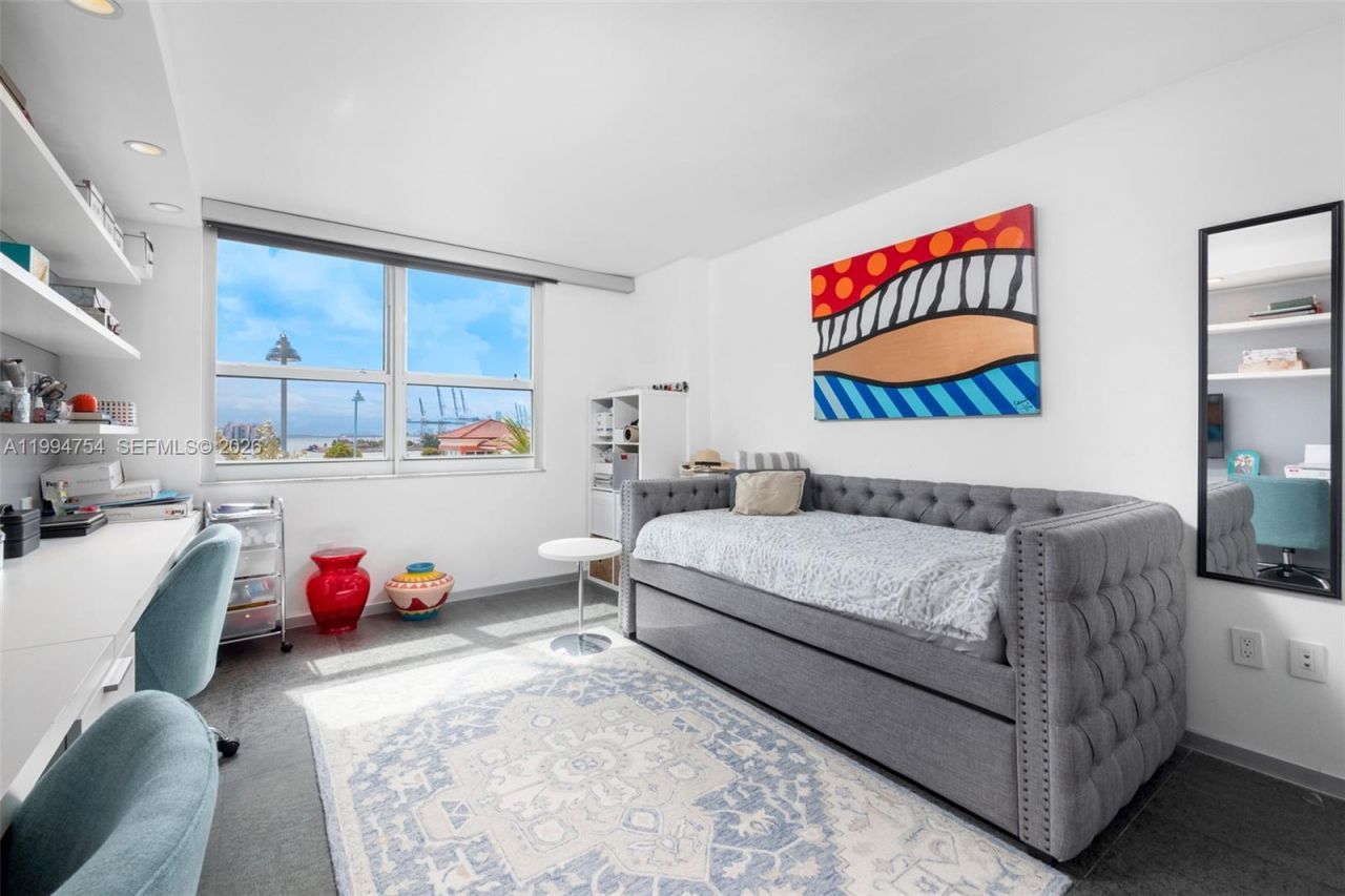 90 Alton Rd, Unit 704, Miami Beach, FL 33139 Photo