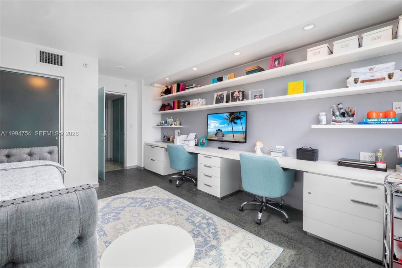 90 Alton Rd, Unit 704, Miami Beach, FL 33139 Photo