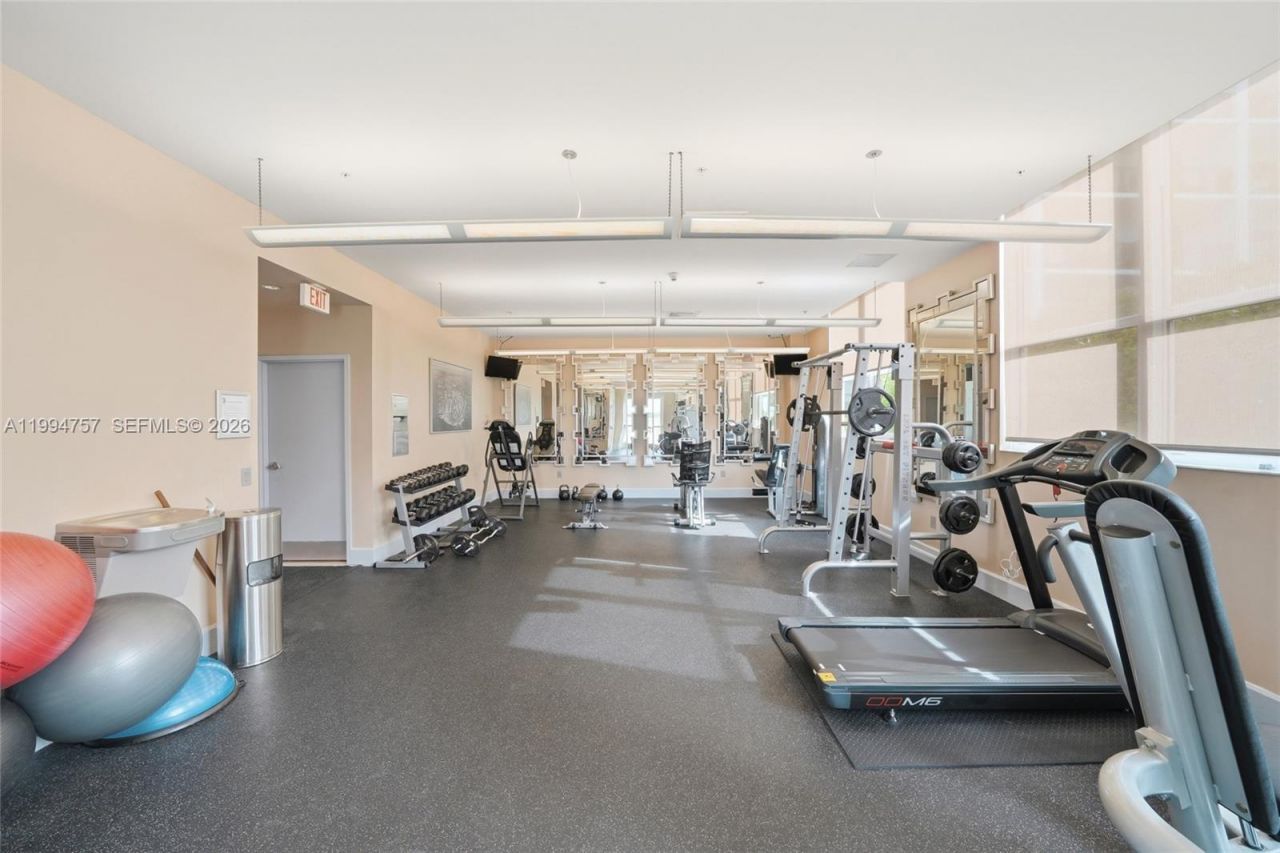 3180 SW 22nd Ter, Unit 804, Miami, FL 33145 Photo