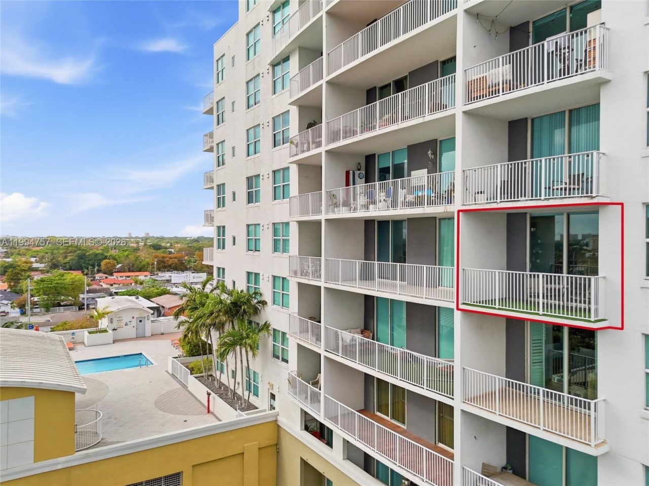 3180 SW 22nd Ter, Unit 804, Miami, FL 33145 Photo