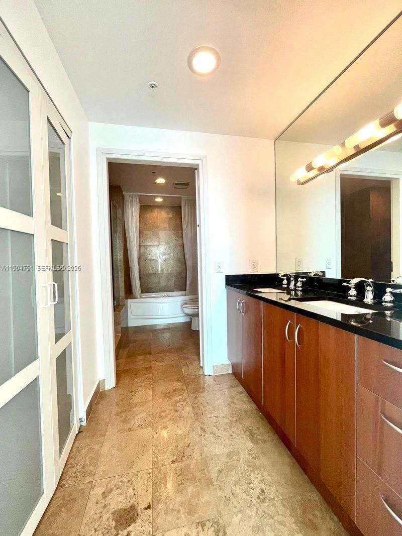 300 S Biscayne Blvd, Unit T-2012, Miami, FL 33131 Photo