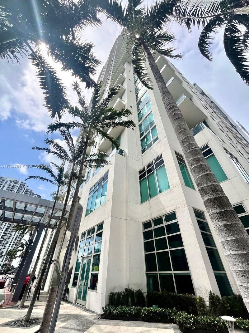300 S Biscayne Blvd, Unit T-2012, Miami, FL 33131 Photo