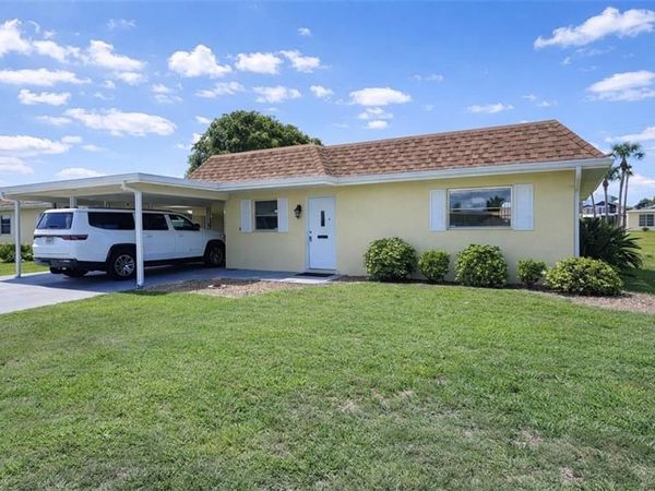 2210 Gardenia WAY, LEHIGH ACRES, FL 33936