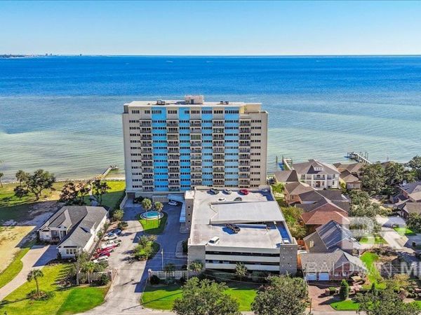 825 Bayshore Drive, Unit 508, Pensacola, FL 32507