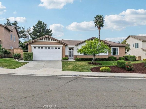 32101 Daisy Drive, Winchester, CA 92596