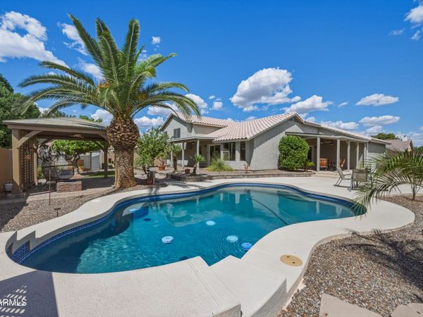 2306 N ACACIA, Mesa, AZ 85213