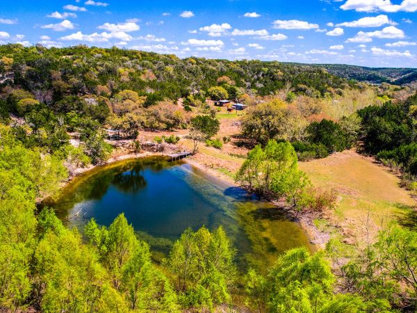150 Coker Hollow, Kerrville, TX 78028