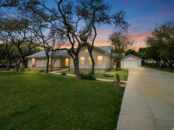 845 Gallagher, Canyon Lake, TX 78133