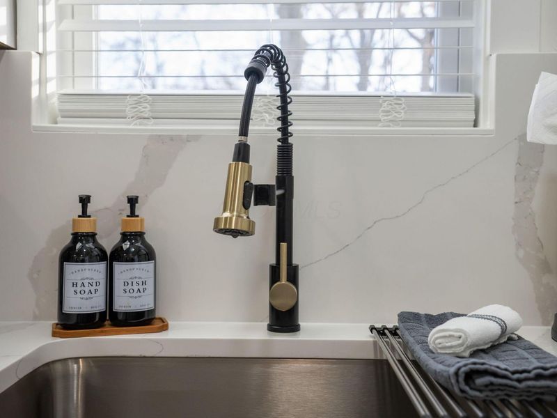 547 Chase Road , Columbus, OH 43214 Photo 18