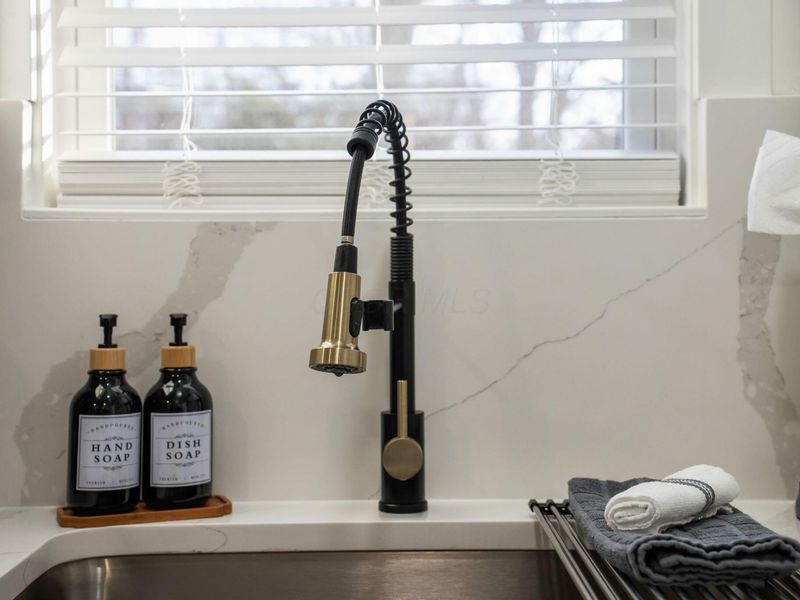 547 Chase Road , Columbus, OH 43214 Photo 20