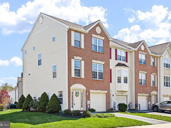 2 SHANE CIRCLE, BEAR, DE 19701